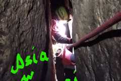 Asia w Piętrowej Szczelinie, Jura